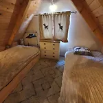 Starry Laz Mountain House *