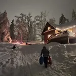 Starry Laz Mountain House