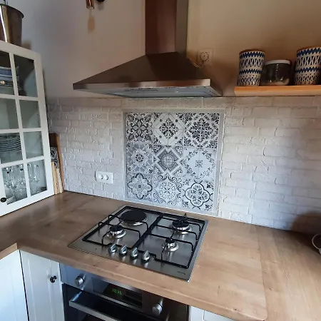 Starry Laz Mountain House