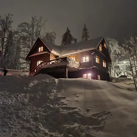 Starry Laz Mountain House 別荘 ラブナ・ゴラ