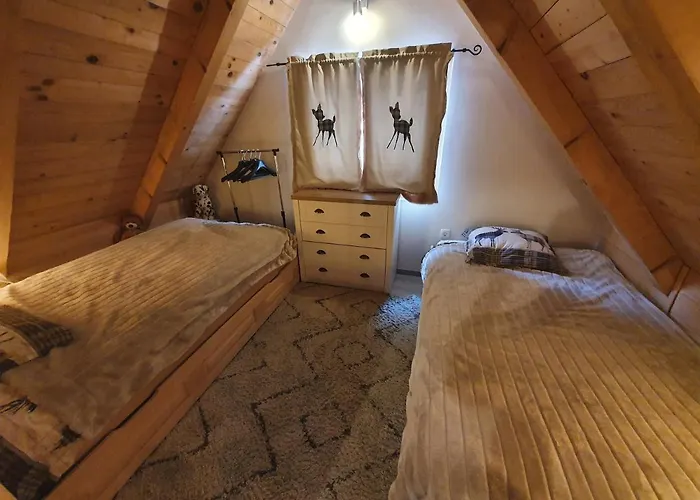Starry Laz Mountain House *