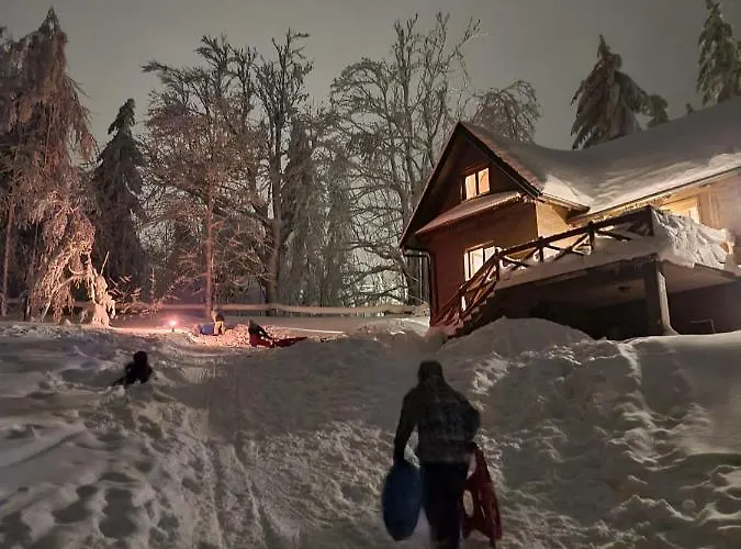 Starry Laz Mountain House